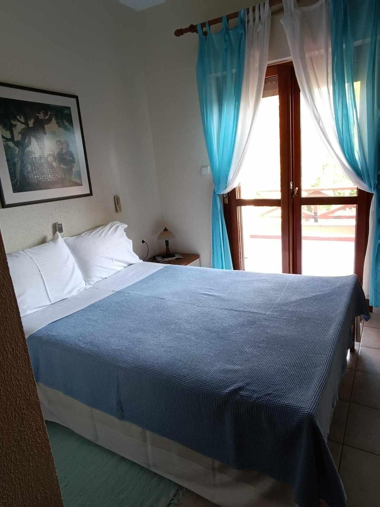 Georgia'S House Villa นิกิติ ภายนอก รูปภาพ